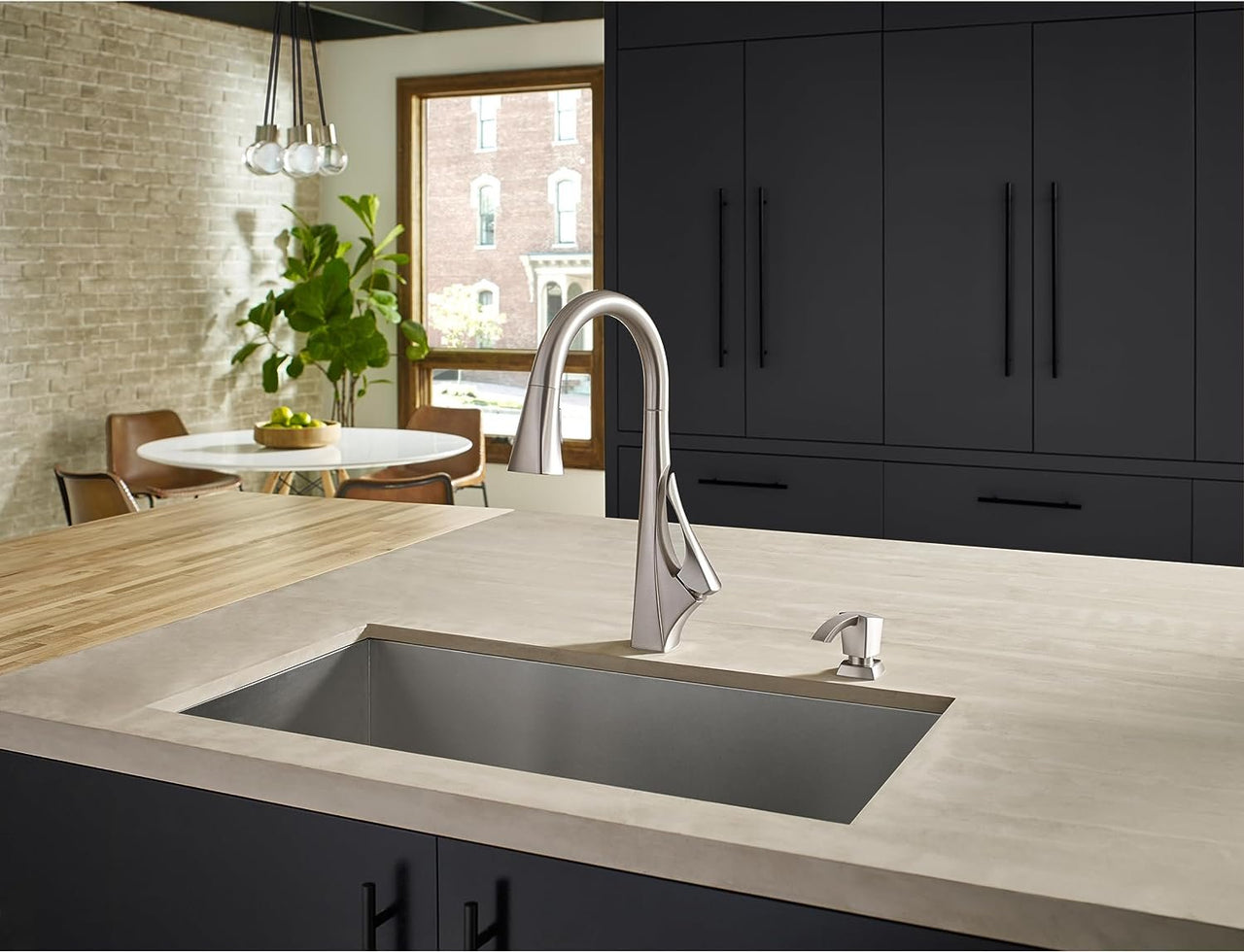 Pfister Venturi Kitchen Faucet | Faucet with Soap Dispenser | Ruth Wy